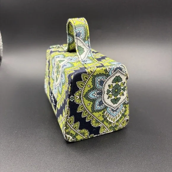 Vera Bradley Green Mini Travel Jewelry Hard Case - Removable Ring Tray - Picture 5 of 10